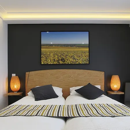Le Clos Du Moulin Bed and Breakfast