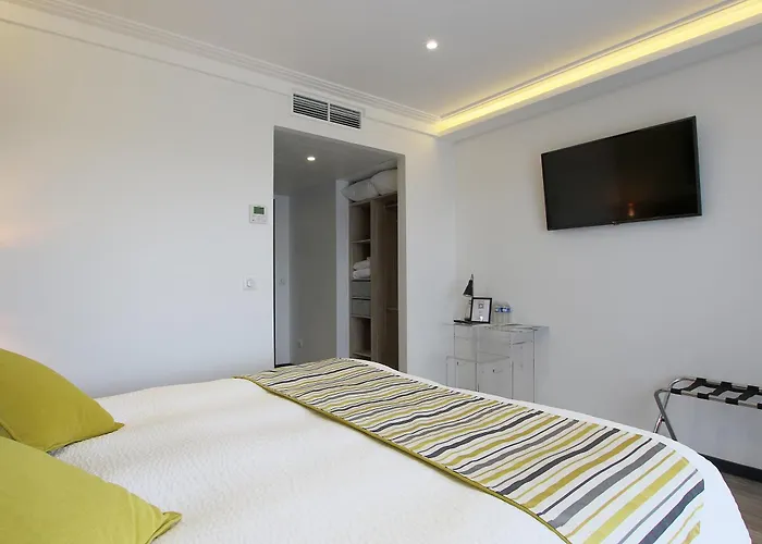 Bed & Breakfast Le Clos Du Moulin 4*