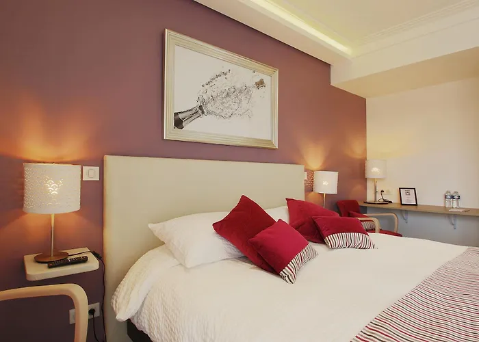 Le Clos Du Moulin 4*